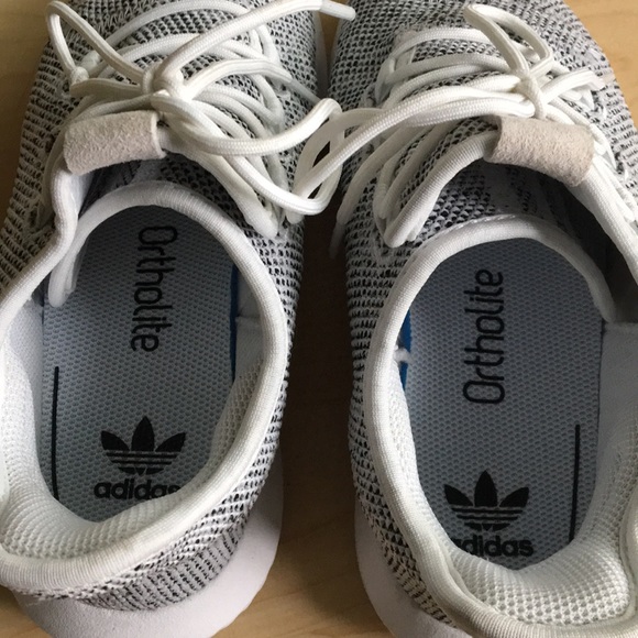 Adidas - Tennis Shoes - Picture 3 of 5